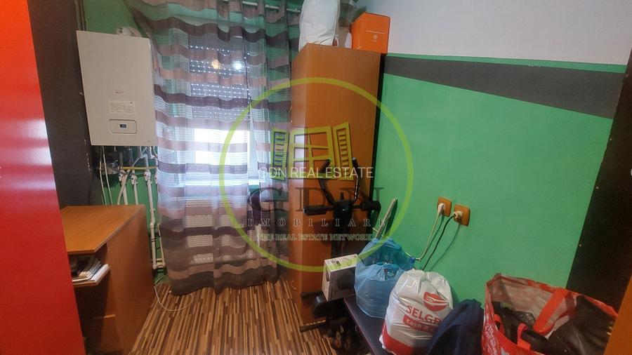Apartament trei camere semidecomandat, Rovine zona Dezrobirii - 5
