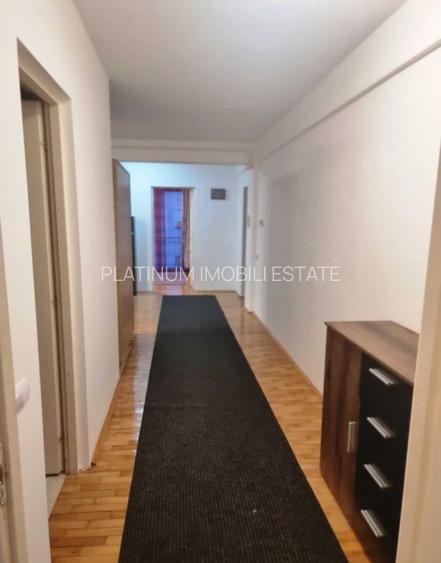  Sub Cetate | Apartament  85 mp | 3 Camere  + 3 Balcoane +2 Locuri de Parcare|  - 7