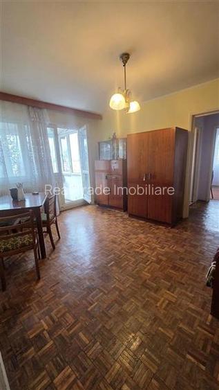 Apartament 2 camere Astra- Saturn - 3