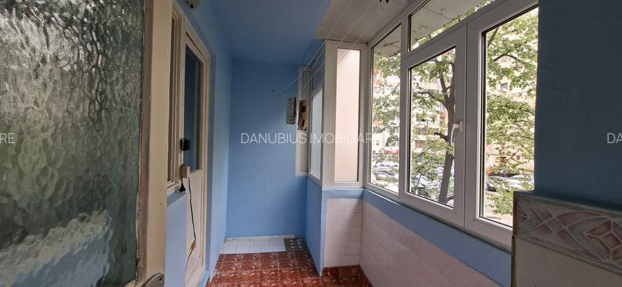 Apartament cu 2 camere in Micro 18 la etajul 1 - 4