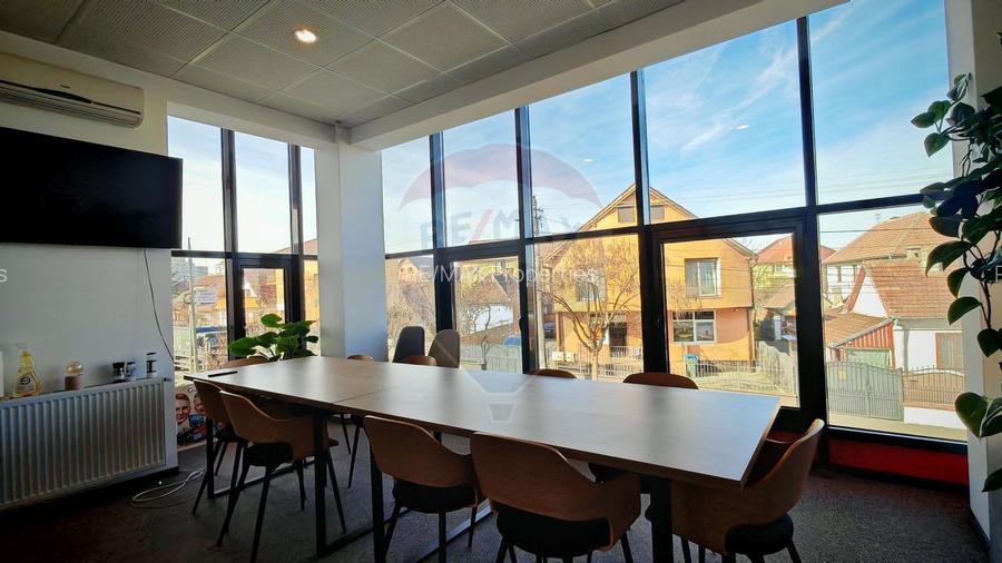 Cladire de birouri de 943.29mp de vânzare în zona Hipodrom 1 - 9