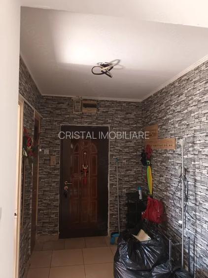 De vanzare Apartament  3 camere Pacii - 6