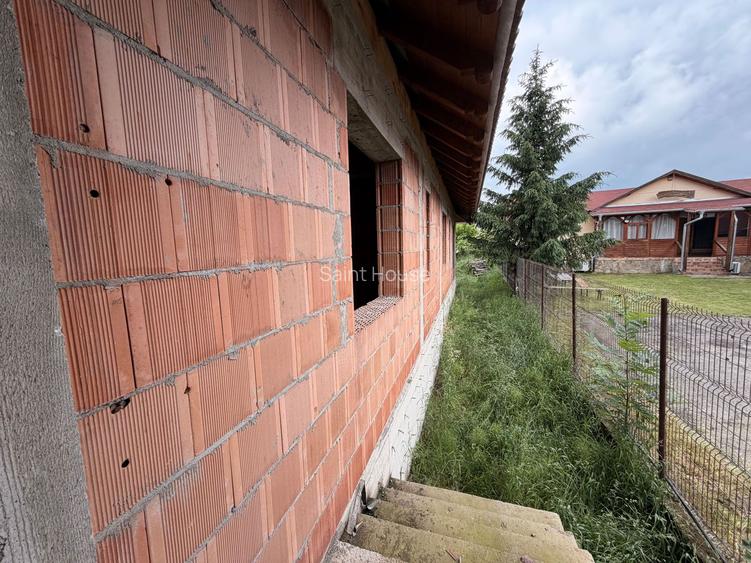 Casă de vânzare 260 mp utili + 1052 mp teren in centrul orasului Covasna - 27