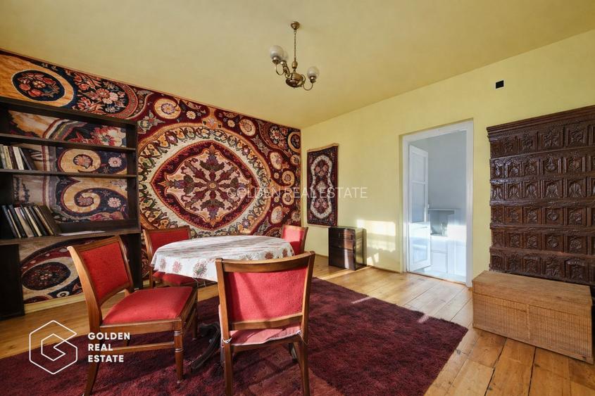 Casa cu 2 corpuri de cladire, Lipova - 10