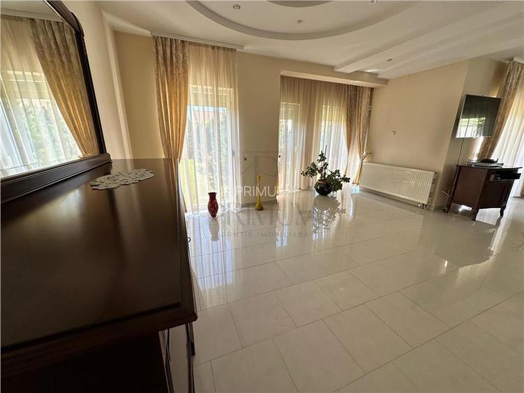 GIROCULUI - CASA INDIVIDUALA - PISCINA  INCALZITA - SAUNA - GARAJ - PANOURI SOLA - 14