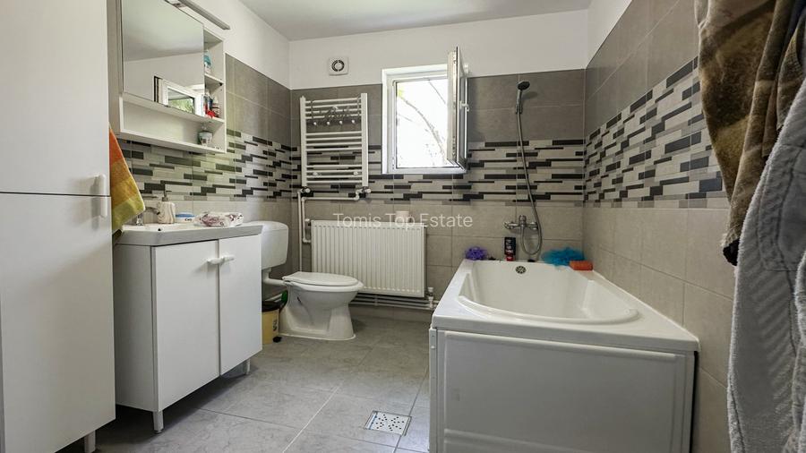 Casa cu 4 camere si garaj cu rampa-teren 500 mp-jud. Constanta - 19