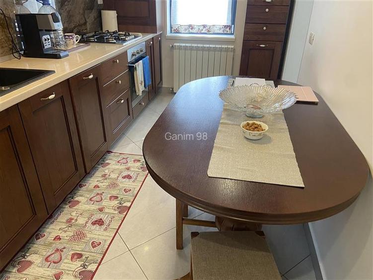 Apartament 2 camere ,54 mp, zona Mausoleu Sud - supermarket Paco , renovat compl - 2