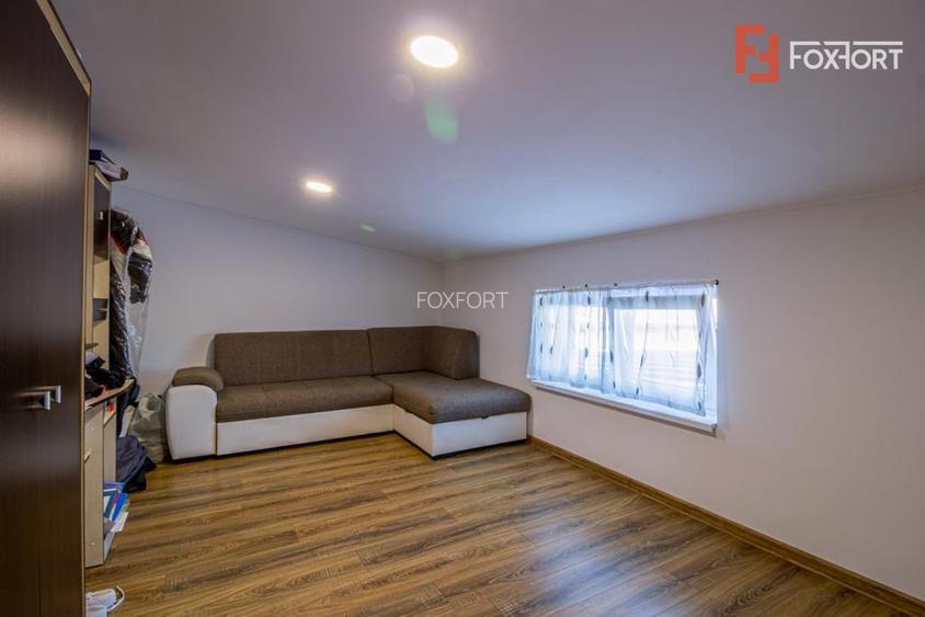 Casa 3 camere cu spatiu comercial in Carani - ID V4331 - 22