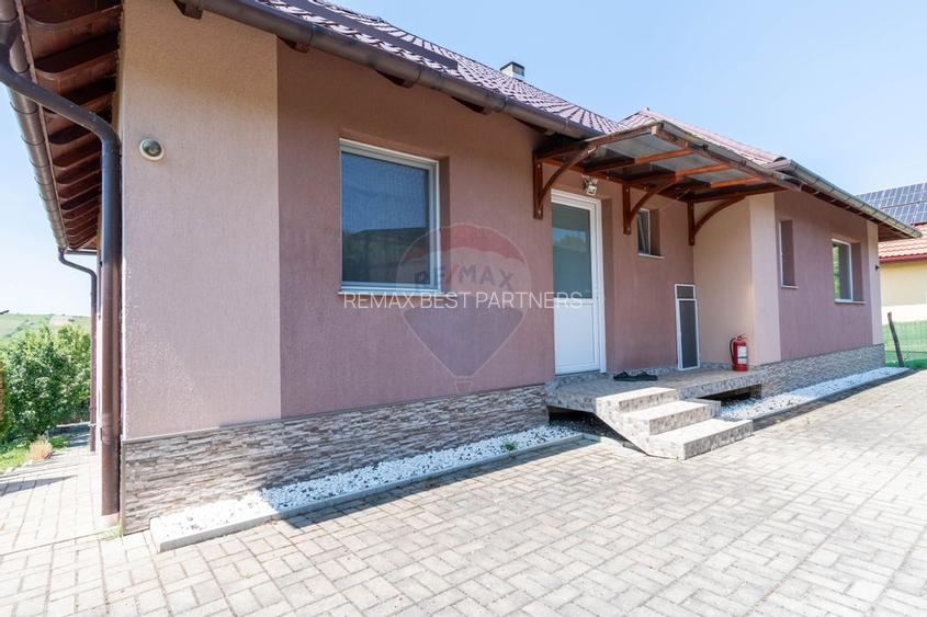 Casa de vanzare in Chinteni, 5 camere, 153 mp, teren 756 mp - 24