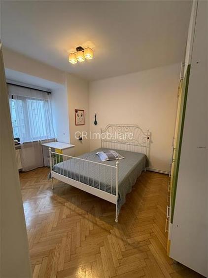 Vanzare 4 cam Piata Spaniei - 4