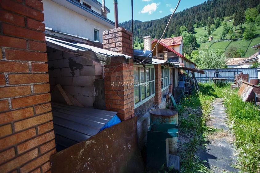 De vanzare|Casa cu teren si atelier de strungarie,Sat Soci,Borca,Neamt - 5