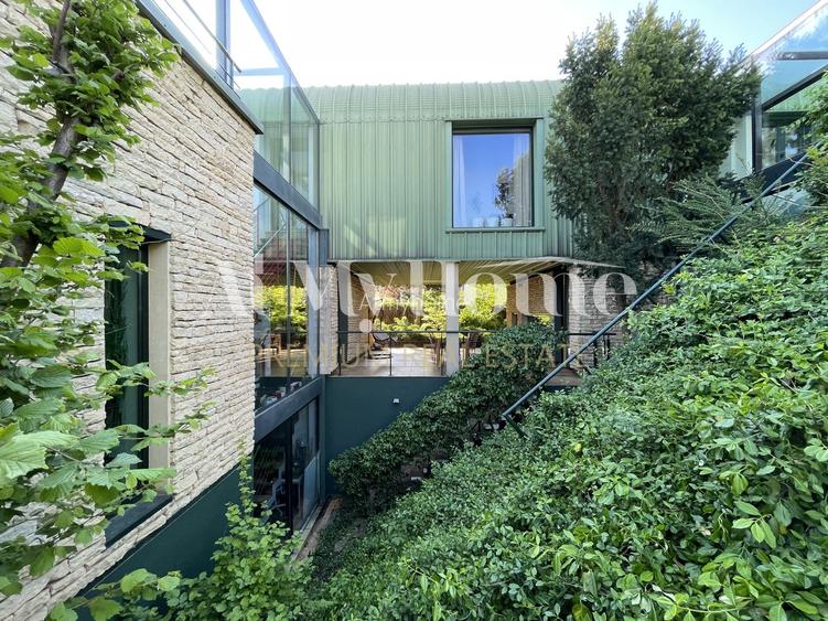 Vila SUPERBA, DESIGN UNIC, Proiect de Arhitectura Premiat, 1800mp teren, Garaj - 11