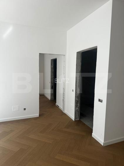 Apartament 4 camere 2 Bai 91 mp Terasa 23 mp FINISAT LUX zona Centrala - 11