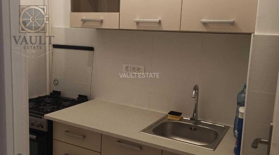 Garsoniera-renovata complet-5 minute de METROU COSTIN GIORGIAN - 5