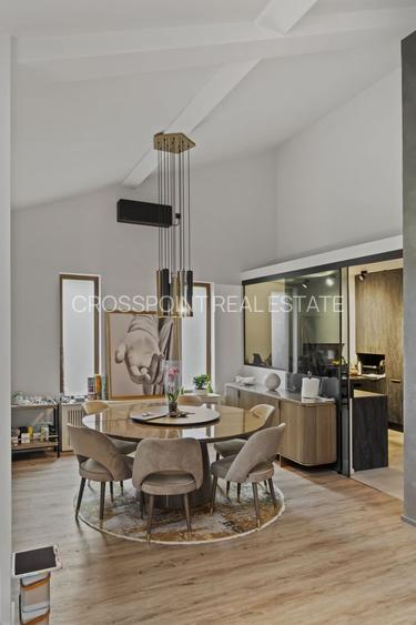 Vilă unică cu grădină generoasă și piscină / 4 locuri de parcare - 13