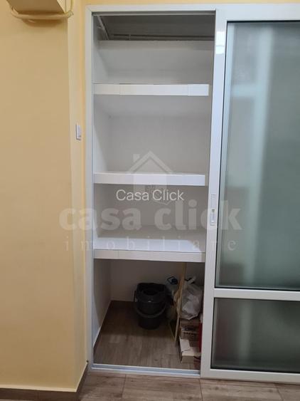 Apartament generos, decomandat, 1 cameră – Micro 20, etaj 1 - 4