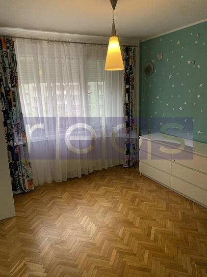 VANZARE 3 CAMERE -SEMIDECOMANDAT -2 minute metrou Dristor 2 - 7