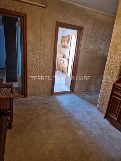 Apartament 3 camere zona  Calea Nationala  /Mall , etaj 4 cu sarpanta - 4