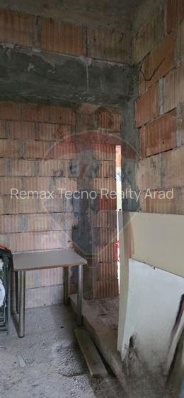 Casă la gri P+M cu anexă – oportunitate unică în Chișineu-Criș! - 35