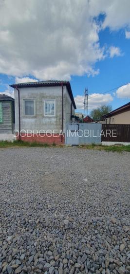 SULINA-CASA 4 CAMERE ,TEREN 132 MP - 2