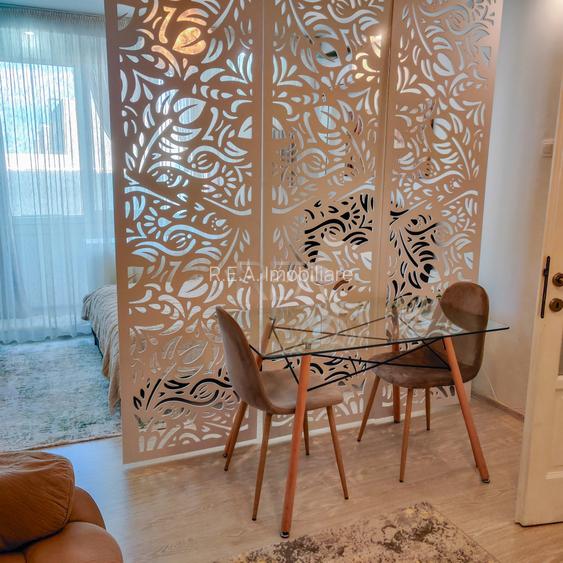 Garsonieră decomandată 33 mp, luminoasă, design modern, balcon - 5