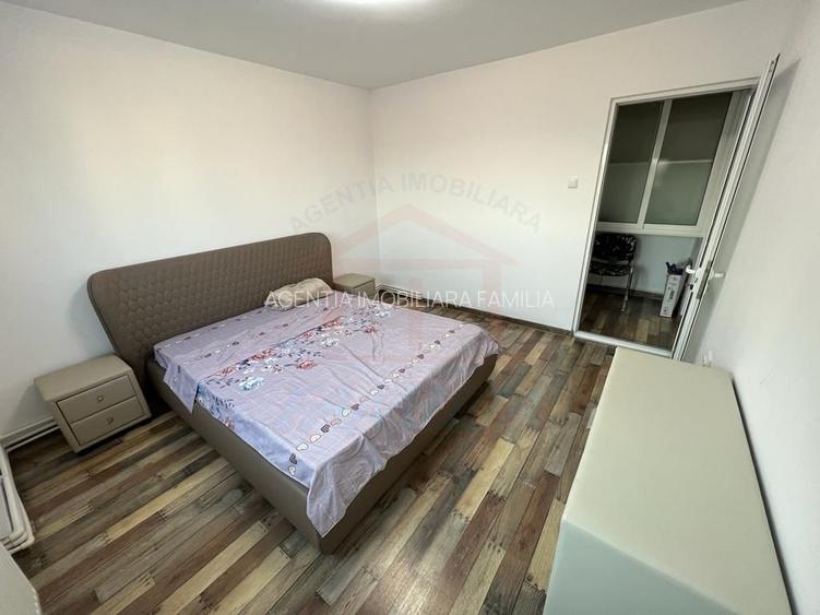 Inchiriem apartament cu 3 camere in centrul orasului, pret 500 euro - 8