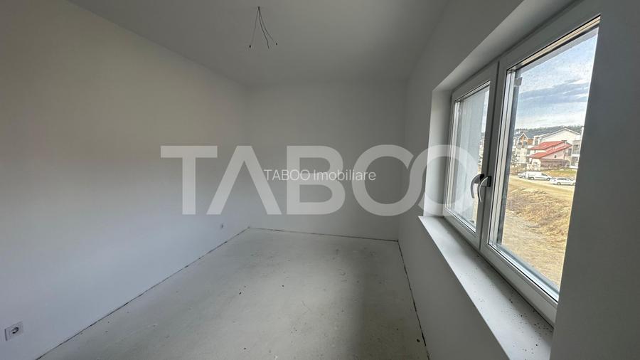 Apartament 85 mpu parcare inclusa 3 camere cu balcon zona Vest Sibiu - 9