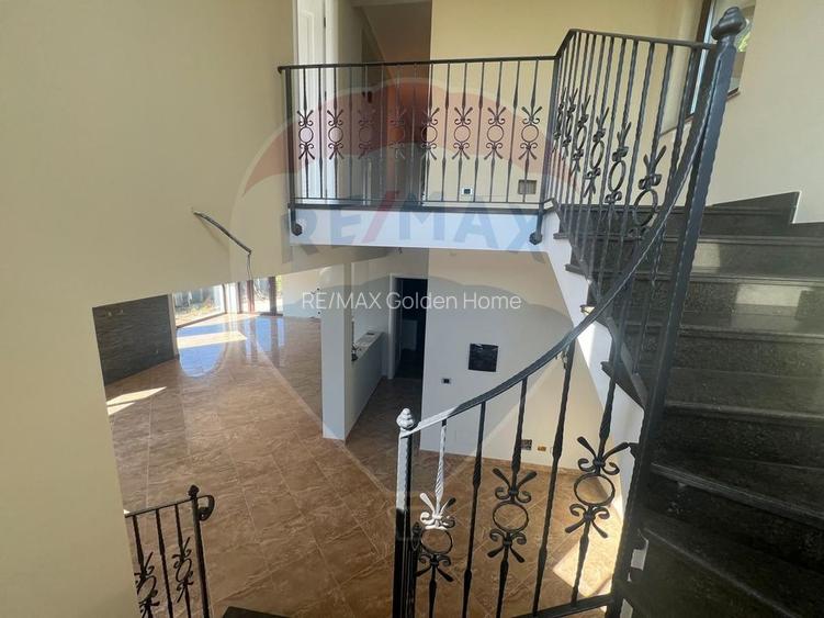 Casa / Vila 6 camere Rastoaca - 15