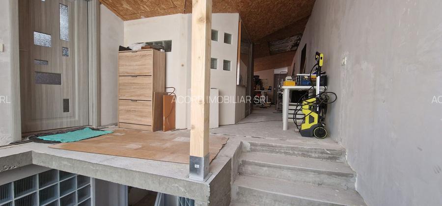 Casă / Vilă cu 5 camere de vânzare în zona Central - 17