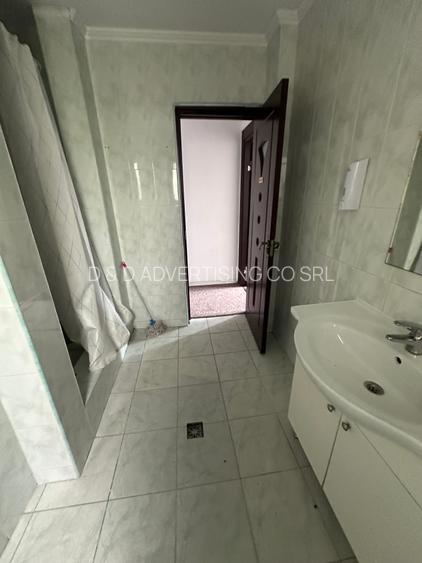 Piata Romana - Lahovari - Apartament 5 camere - 2 bai - 3 balcoane - 156 mp - 14