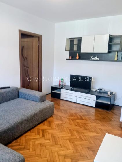 2 camere ,etaj 1,  centrala gaze , masina de spalat ,mobilat ,utilat - 9