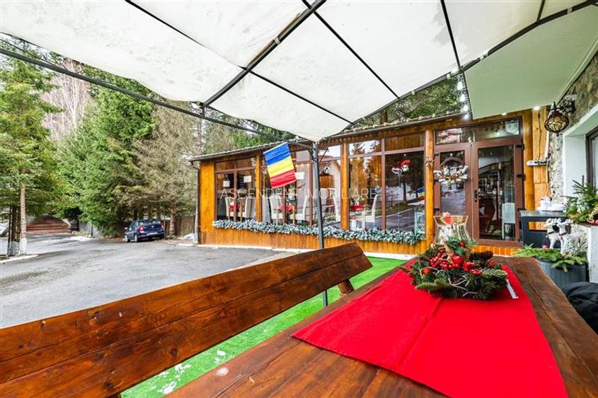 Resedinta speciala, in inima statiunii Poiana Brasov, cu terasa si locuri de par - 2