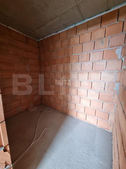 Apartament cu 2 camere, cu terasa, etaj intermediar, zona BMW - 4