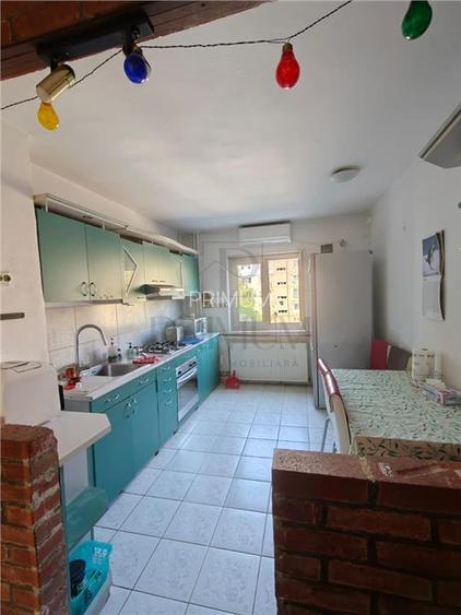 SOARELUI | 3 CAM | DECOMANDAT | 2 BAI | 2 BALCOANE | ET.2 | CENTRALA - 2