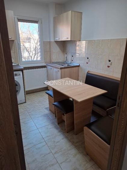 Vând apartament zona Narcisa - 3