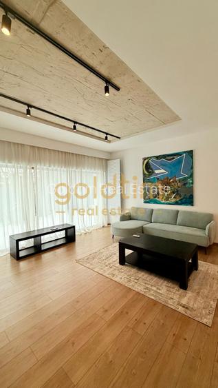 VILA INDIVIDUALĂ/CURTE/IN CURS DE MOBILARE/RENOVATA COMPLET/ZONA LINISTITA - 2