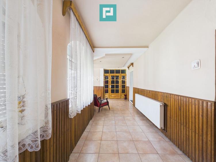 Casă solidă cu 5 camere in localitatea Almaș, Arad - 12