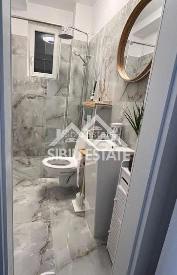 Casa cvadruplex de vanzare 4 camere, curte proprie - 4