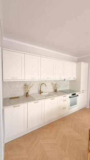 Apartament la cheie , 3 camere, etaj intermediar  , zona Terra - 5