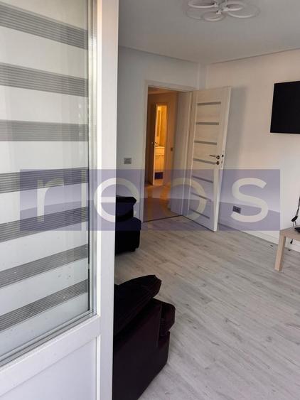 VANZARE 3 CAMERE -DECOMANDAT -DECEBAL - 8