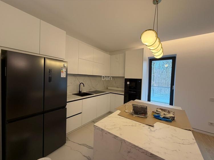 PROPRIETAR, INCHIRIEZ 4 CAMARE, NOU, LUX, lângă Stejarii ( Pines.ro ) - 11