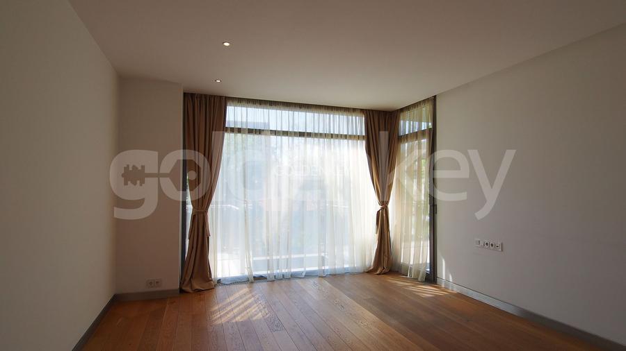 Apartament spatios cu 4 camere | 40mp terase | 3 locuri de parcare - 8