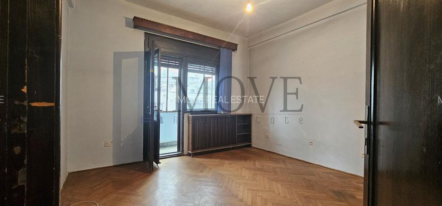 Un apartament plin de emoție in imobil istoric - 19