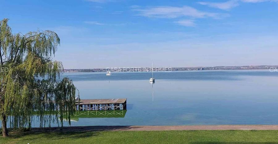 Apartament 4 camere, cu terasa si vedere la lac - zona hotel Vega 340000 euro - 13