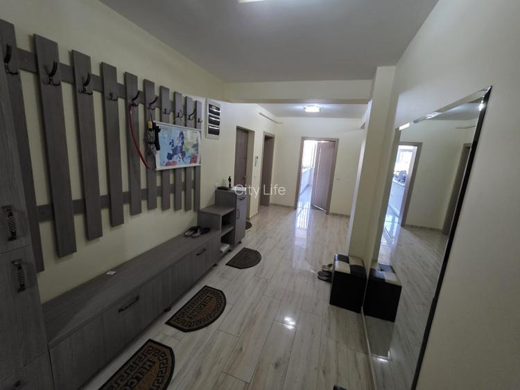 Apartament modern 4 camere  la 600 m de Family Market Bucium - 2