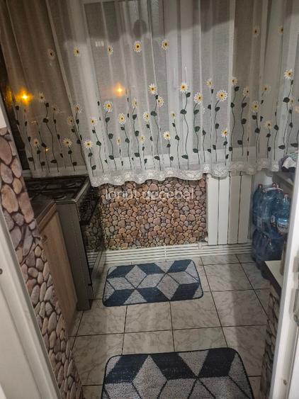 Proprietar vând apartament  - 5