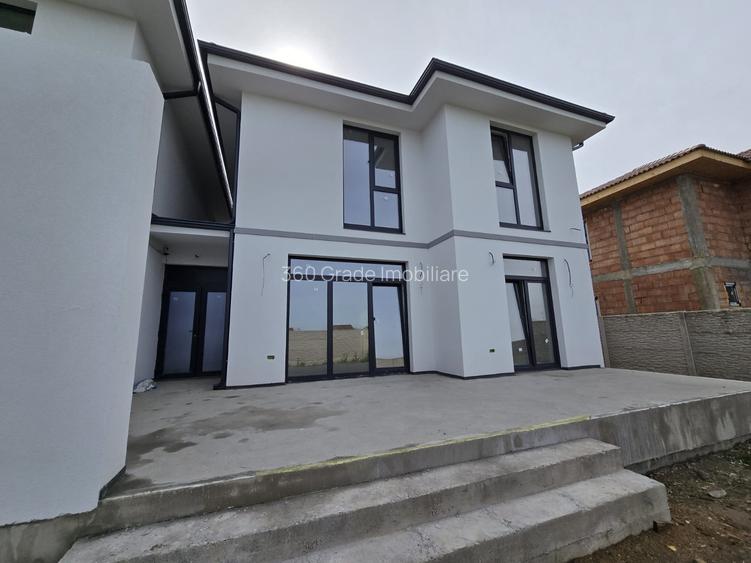 Duplex deosebit – 120 mp util | Terasă 35 mp | Curte 300 mp | Comision 0% - 2