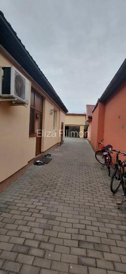 Casă individuală 4 camere 123,4 mp construiți + 76 mp anexe pe un teren de 588 m - 10