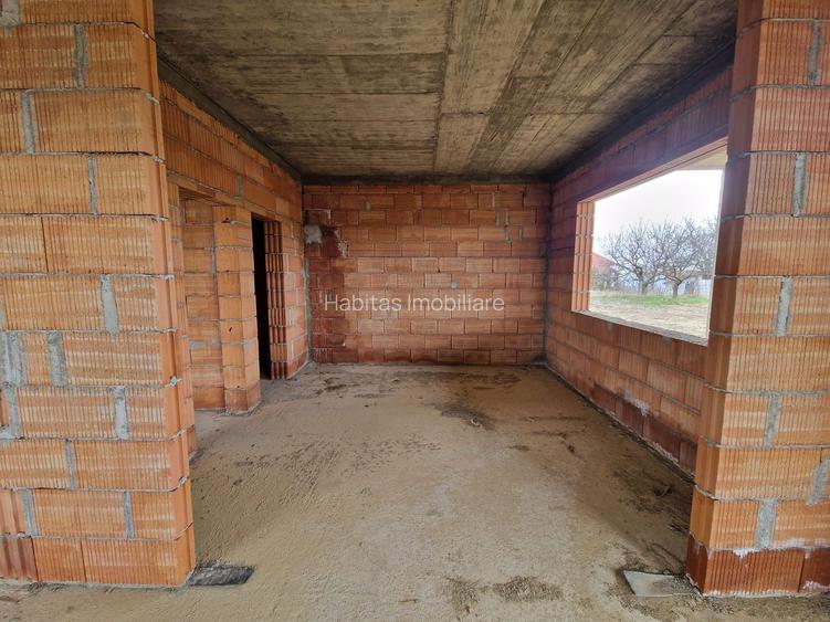 Casa individuala (semicolectiva) 172 mp utili, teren 765 mp Feleacu - 19