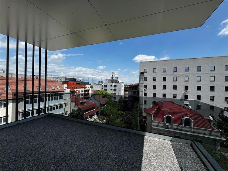 De Vanzare Apartament 4 Camere | Herastrau - 6